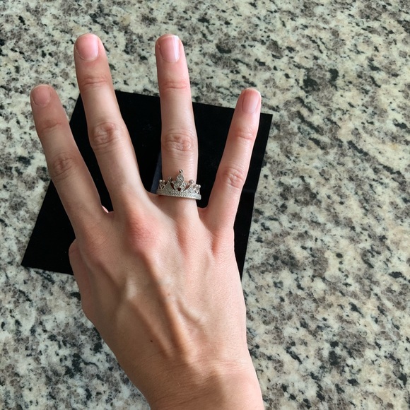 Crown Ring - Picture 3 of 3